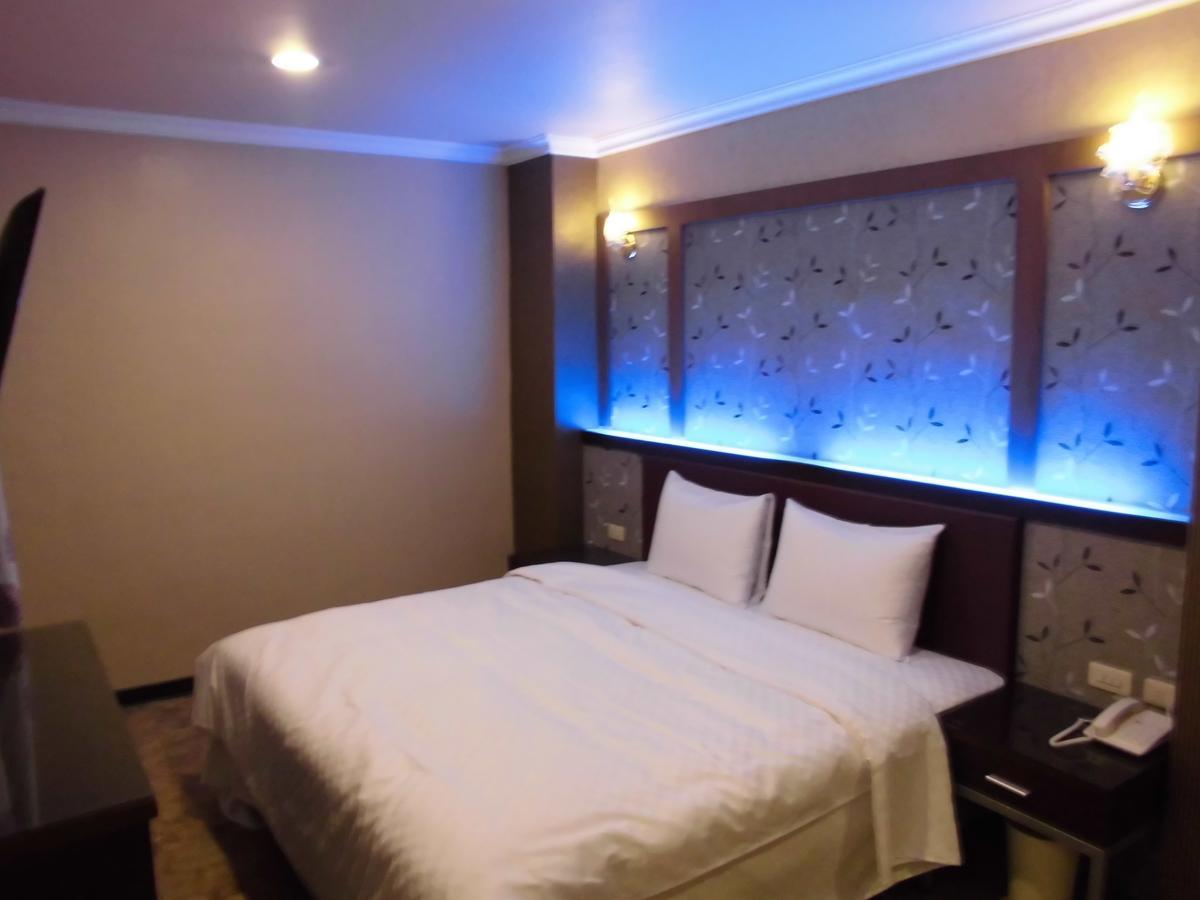 欣悅商務旅店 Hotel Toufen Kültér fotó